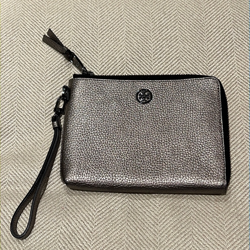 Tory Burch silver leather wristlet